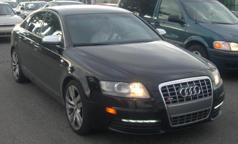 Газов инжекцион на AUDI S6